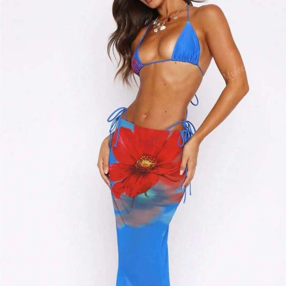 NEW Blue Floral 3 Piece Bikini Set